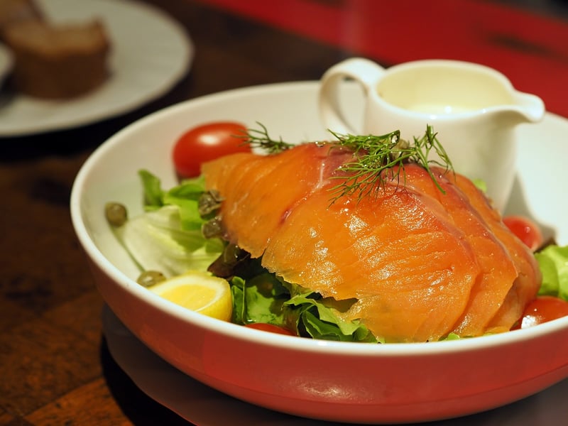 Smoked Salmon Eggs Benedict